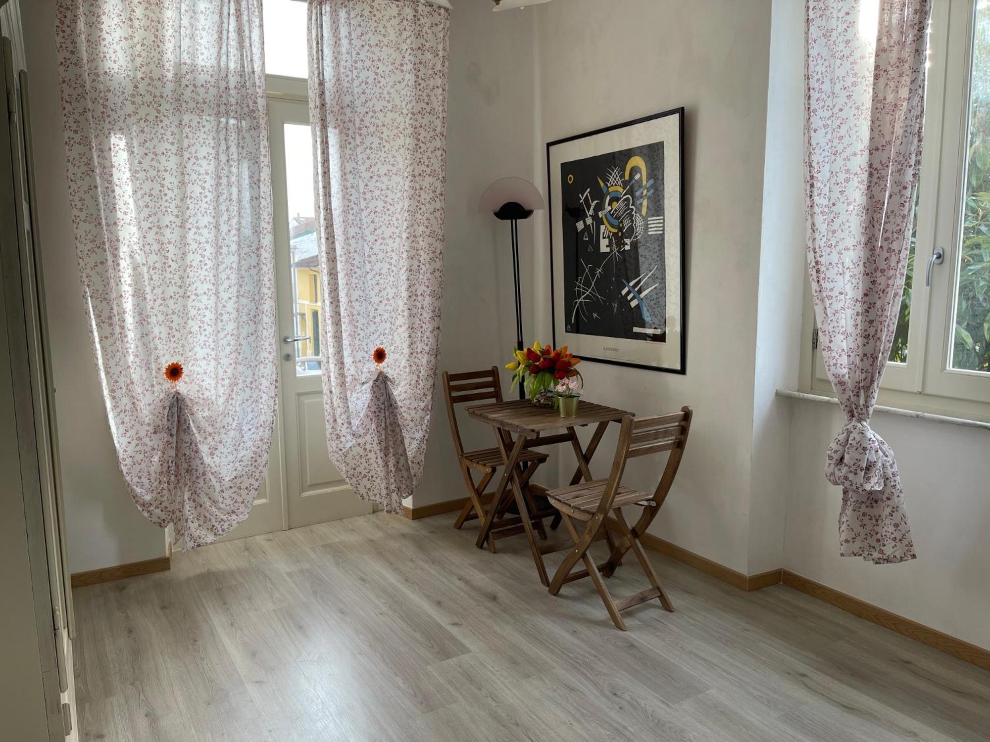 Apt Versilia
